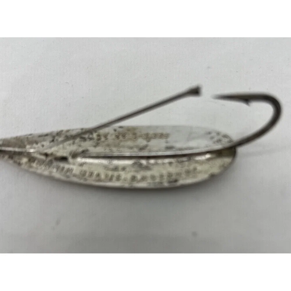 Vintage Johnson Silver Minnow Spoon Lure Pat 8-22-26 Weedless Fishing 2.5
